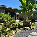 Meuble De Tourisme 4 Etoiles Avec Jacuzzi & Sauna