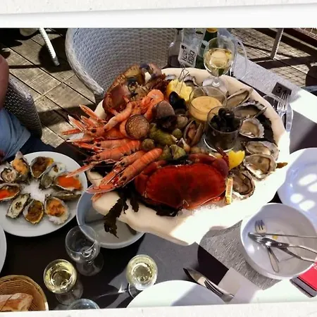 Meuble De Tourisme 4 Etoiles Avec Jacuzzi & Sauna Tatil Evi Mios