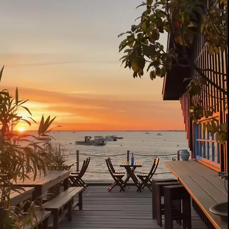 Meuble De Tourisme 4 Etoiles Avec Jacuzzi & Sauna Mios