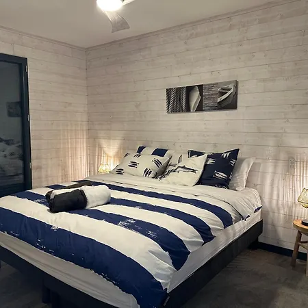 Meuble De Tourisme 4 Etoiles Avec Jacuzzi & Sauna بيت للعطل