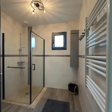 Avec Jacuzzi Et Sauna Σπίτι διακοπών Mios