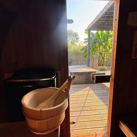 Dom wakacyjny Eco-lodge Avec Son Privatif *