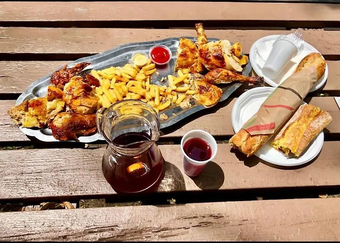 Meuble De Tourisme 4 Etoiles Avec Jacuzzi & Sauna بيت للعطل *