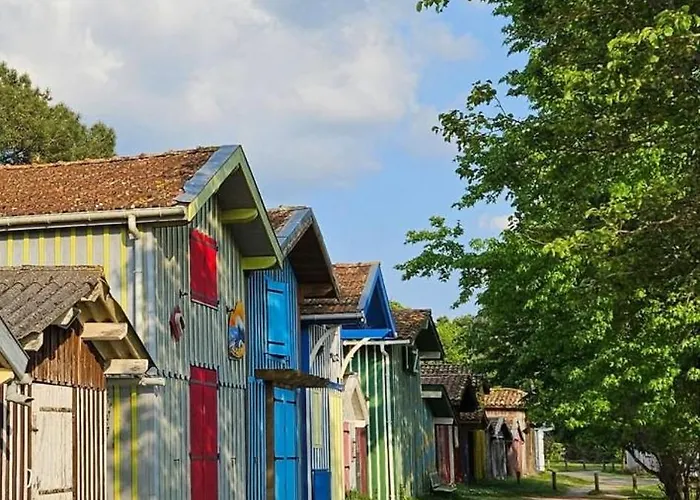 Meuble De Tourisme 4 Etoiles Avec Jacuzzi & Sauna *