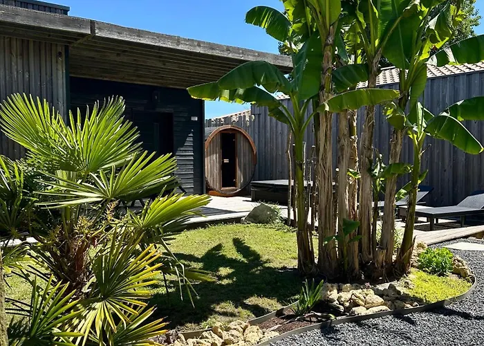 Meuble De Tourisme 4 Etoiles Avec Jacuzzi & Sauna