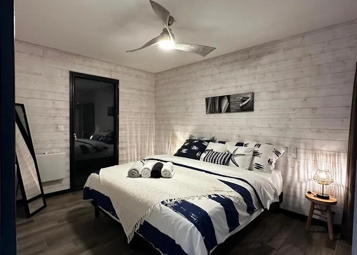 Meuble De Tourisme 4 Etoiles Avec Jacuzzi & Sauna بيت للعطل ميوس